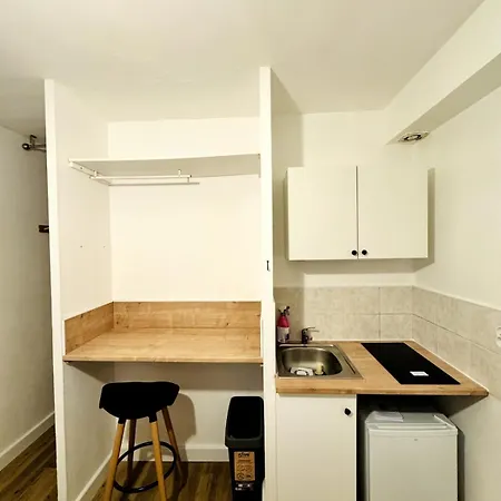 Joli Petit Proche Centre De - Brown *