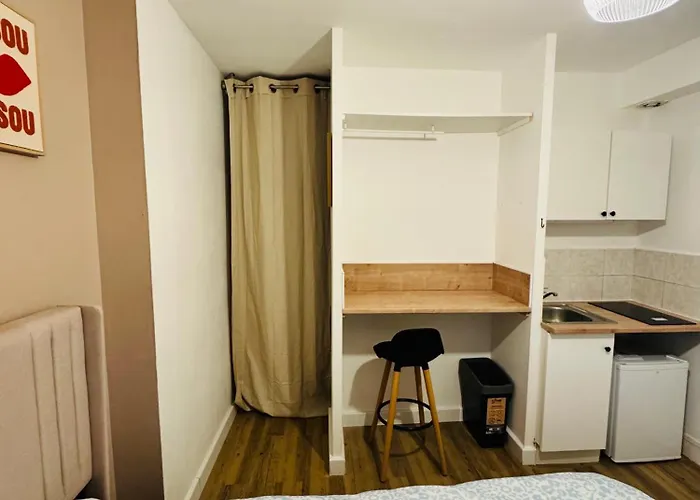 Joli Petit Proche Centre De - Brown